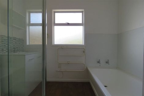 Photo of property in 12 Gill Drive, Kawakawa, 0210