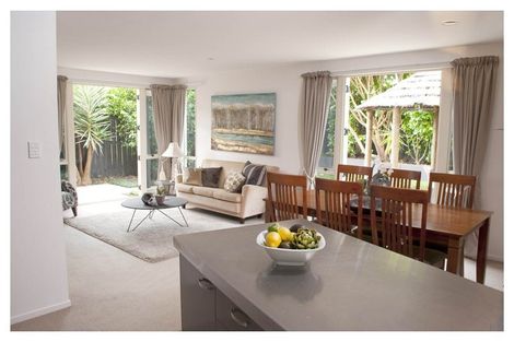 Photo of property in 6a Rosedale Avenue, Mount Eden, Auckland, 1024