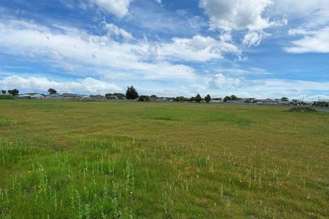 Photo of property in 68 Wattle Drive, New Brighton, Christchurch, 8083