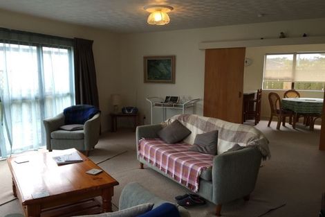 Photo of property in 5a Waimarie Avenue, Paraparaumu, 5032