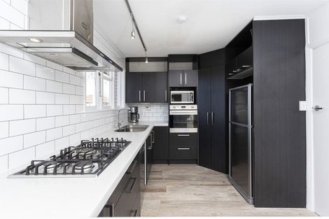 Photo of property in 172 Withells Road, Avonhead, Christchurch, 8042