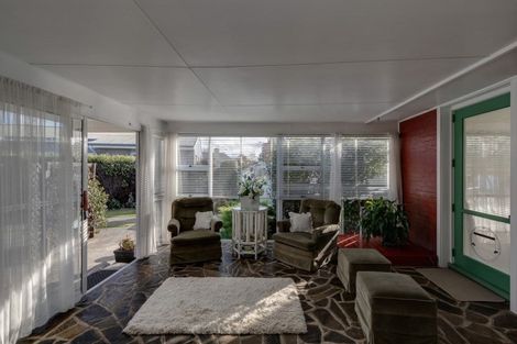 Photo of property in 131 Kendal Avenue, Burnside, Christchurch, 8053