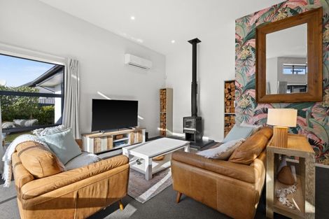 Photo of property in 130 Brookvale Road, Havelock North, 4130