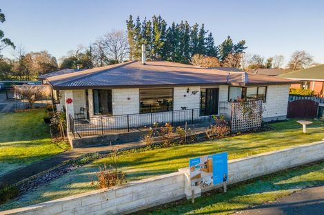 Photo of property in 67 Cox Street, Geraldine, 7930