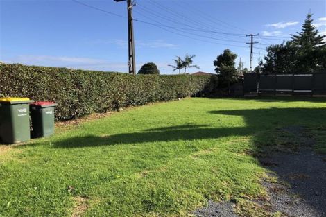 Photo of property in 77 Tidal Road, Mangere, Auckland, 2022