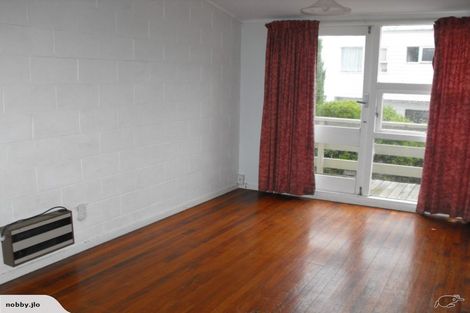 Photo of property in 6/23 Collins Avenue, Tawa, Wellington, 5028