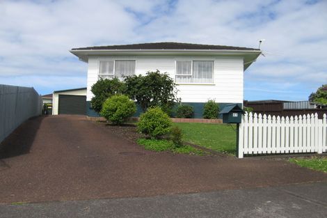 Photo of property in 41 Alabaster Drive, Papatoetoe, Auckland, 2025