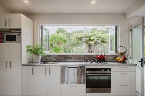 Photo of property in 5 Upper Cross Street, Raglan, 3225