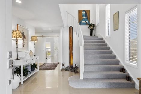 Photo of property in 85 Karewa Parade, Papamoa Beach, Papamoa, 3118