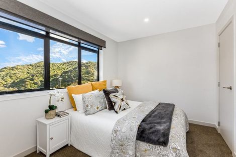 Photo of property in 11a Barberry Grove, Maungaraki, Lower Hutt, 5010