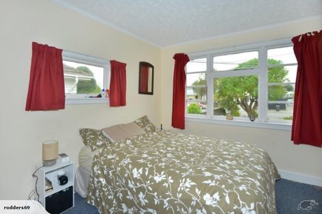 Photo of property in 71 Barton Street, Woolston, Christchurch, 8023