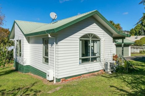 Photo of property in 69a Forest Lake Road, Forest Lake, Hamilton, 3200