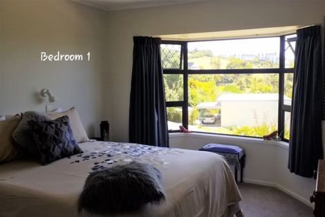 Photo of property in 4 Seaview Road, Cable Bay, 0420