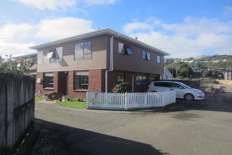 Photo of property in 94 Oxford Street, Tawa, Wellington, 5028