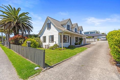 Photo of property in 1040a Papamoa Beach Road, Papamoa Beach, Papamoa, 3118