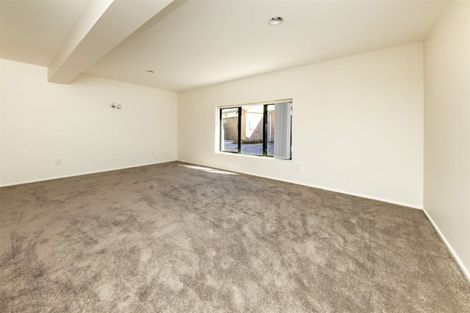 Photo of property in 5a Porchester Road, Papakura, 2110