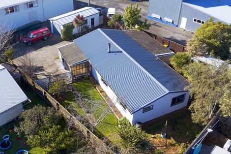 Photo of property in 16 Lord Rutherford Road North, Brightwater, 7022