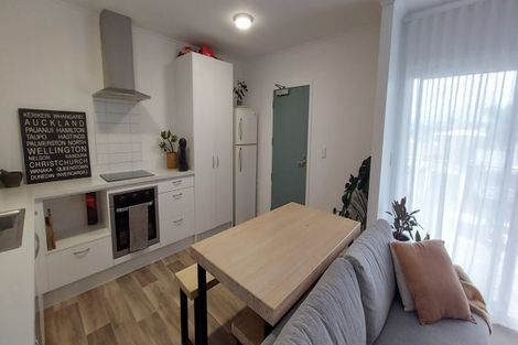 Photo of property in 13/18 Titoki Street, Te Atatu Peninsula, Auckland, 0610