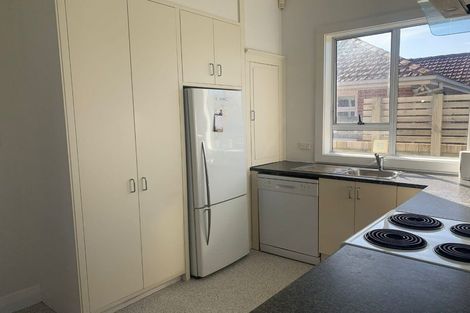 Photo of property in 22 Winters Road, Redwood, Christchurch, 8051