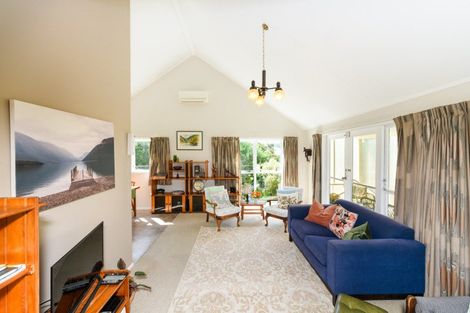 Photo of property in 2 Escort Grove, Awapuni, Palmerston North, 4412