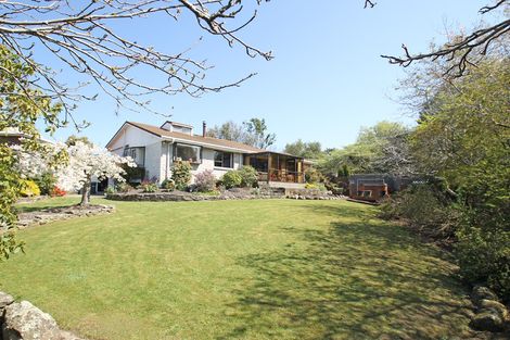 Photo of property in 69 Walton Park Avenue, Fairfield, Dunedin, 9018