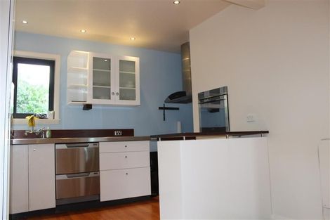 Photo of property in 58 Shelly Bay Road, Maupuia, Wellington, 6022