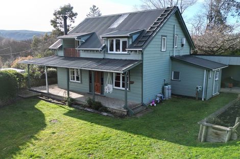 Photo of property in 42 Parsonage Road, Lawrence, 9532