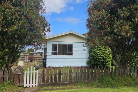 Photo of property in 5 Grey Street, Patea, 4520