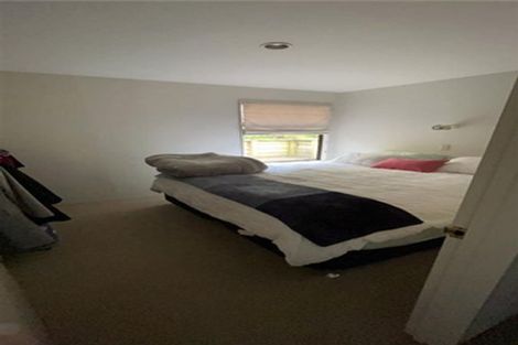 Photo of property in 6 Harvey Street, Waipahihi, Taupo, 3330