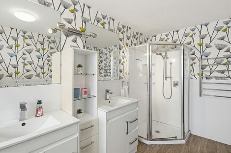 Photo of property in 1 Graham Street, Shannon, 4821