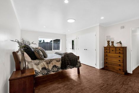 Photo of property in 24 Moulton Street, Moturoa, New Plymouth, 4310