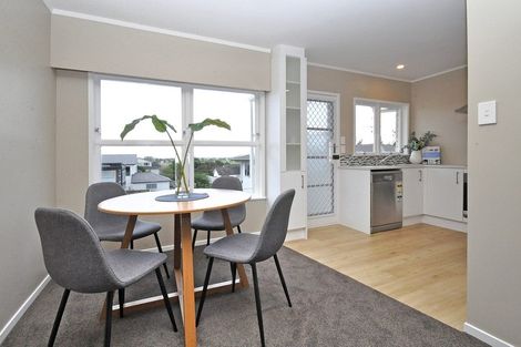 Photo of property in 2/59 Francis Street, Hauraki, Auckland, 0622