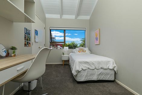 Photo of property in 6 Lingham Crescent, Torbay, Auckland, 0630