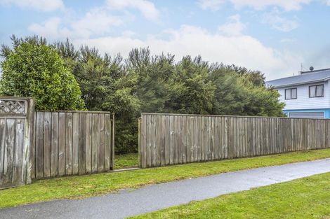 Photo of property in 27 Sailmaker Close, Whitby, Porirua, 5024