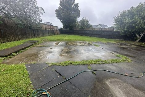 Photo of property in 24 Malvina Place, Bucklands Beach, Auckland, 2014