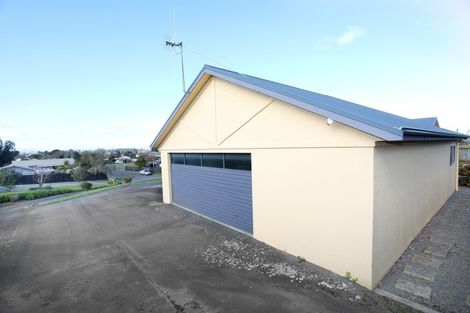 Photo of property in 3 Hillview Place, Feilding, 4702