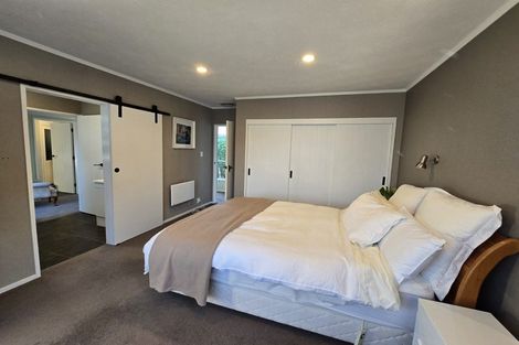 Photo of property in 1 Cedar Court, Whitby, Porirua, 5024