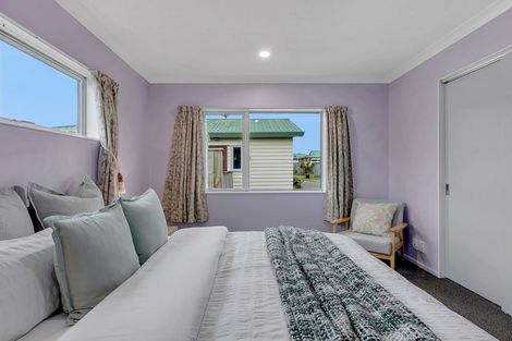 Photo of property in 13 Pohutukawa Grove, Titahi Bay, Porirua, 5022