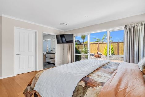 Photo of property in 3 Omana Avenue, Shelly Beach, Helensville, 0874