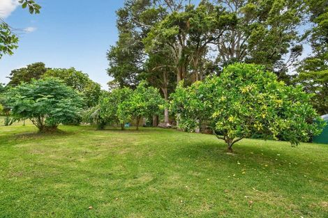 Photo of property in 32 Franklin Road, Paparoa, 0571