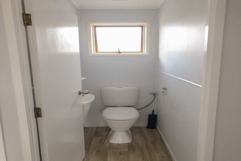 Photo of property in 101 Archmillen Avenue, Pakuranga Heights, Auckland, 2010