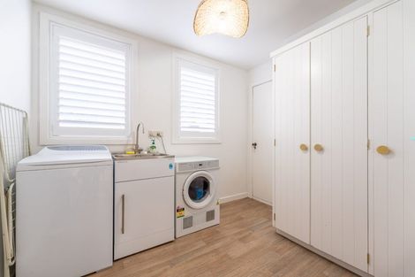 Photo of property in 82 Douglas Street, Highfield, Timaru, 7910