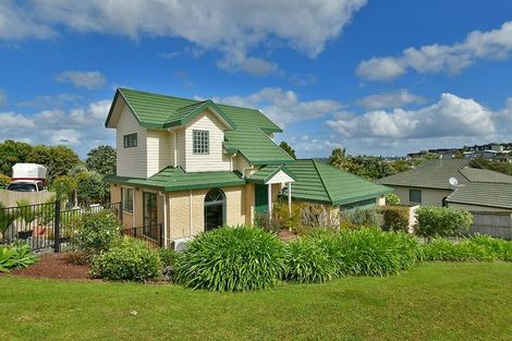 Photo of property in 34 Savoy Road, Orewa, 0931