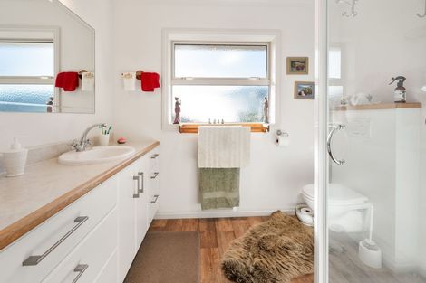 Photo of property in 9 Great West Road, Matipo Heights, Rotorua, 3015