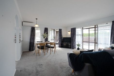 Photo of property in 10 Kapui Place, Waitara, 4320