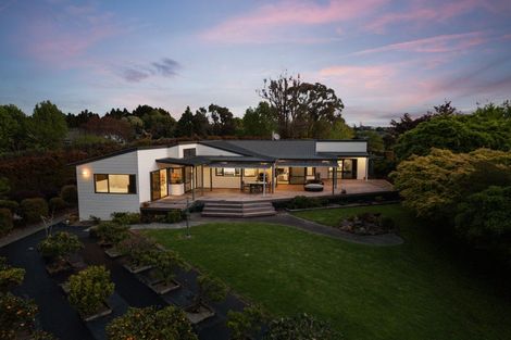 Photo of property in 14 Wade Place, Welcome Bay, Tauranga, 3175