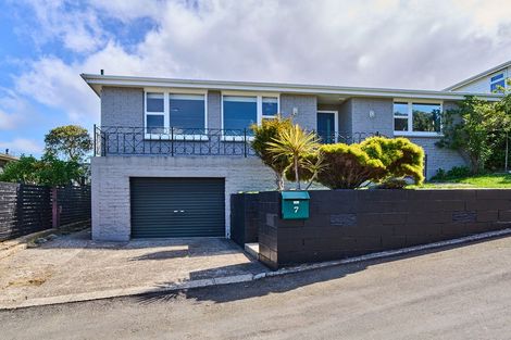 Photo of property in 7 Manitoba Place, Kingston, Wellington, 6021