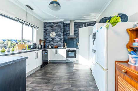 Photo of property in 17 Nelson Terrace, Seaview, Timaru, 7910