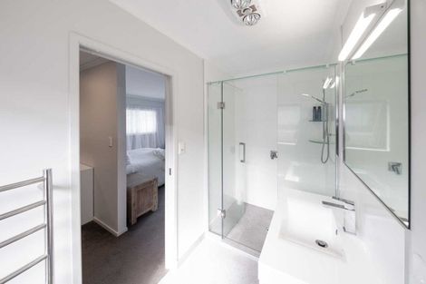 Photo of property in 14 Will Street, Huapai, Kumeu, 0810