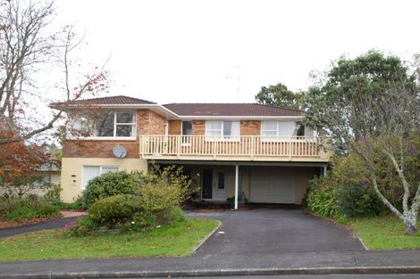 Photo of property in 31 Judkins Crescent, Cockle Bay, Auckland, 2014